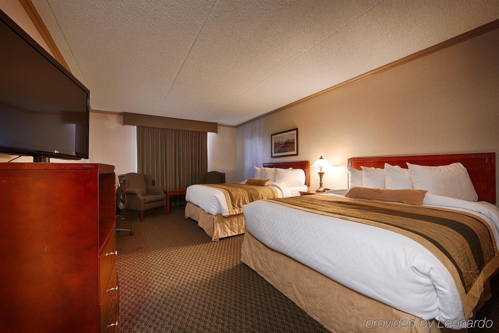 Best Western Plus City Centre Inn Edmonton Exterior photo